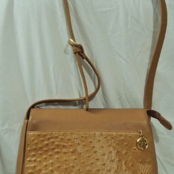 GIANI BERNINI SHOULDER BAG TAN LEATHER TEXTURED - Picture 2 of 6